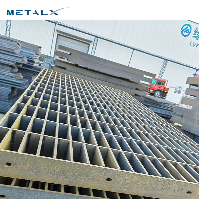 Metal Catwalk Steel Grating Suppliers Galvanized Catwalk Metal Bar Grating Black Metal Grated Sofa Arm Chairs